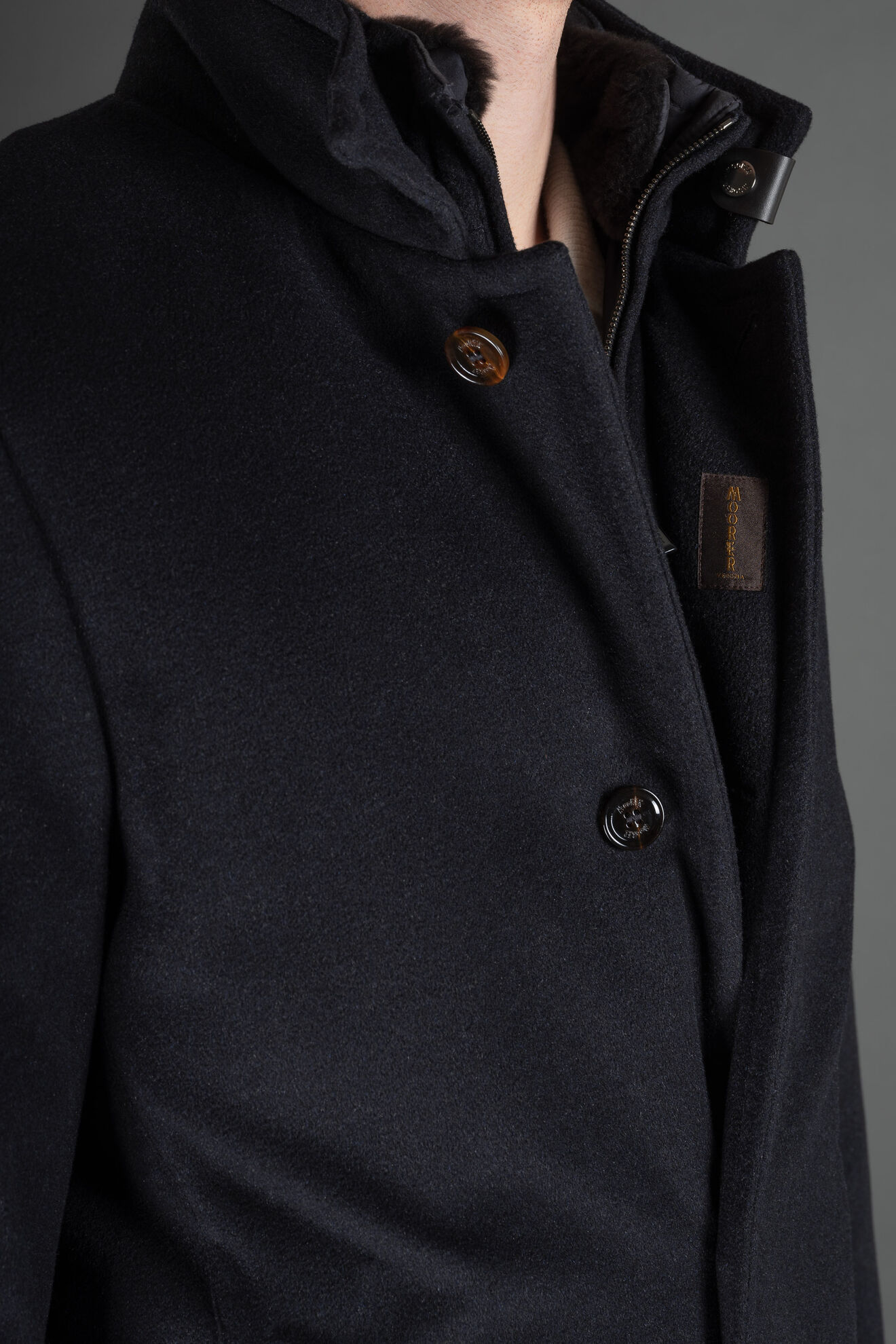 Moorer BOND-FUR-CS BLU