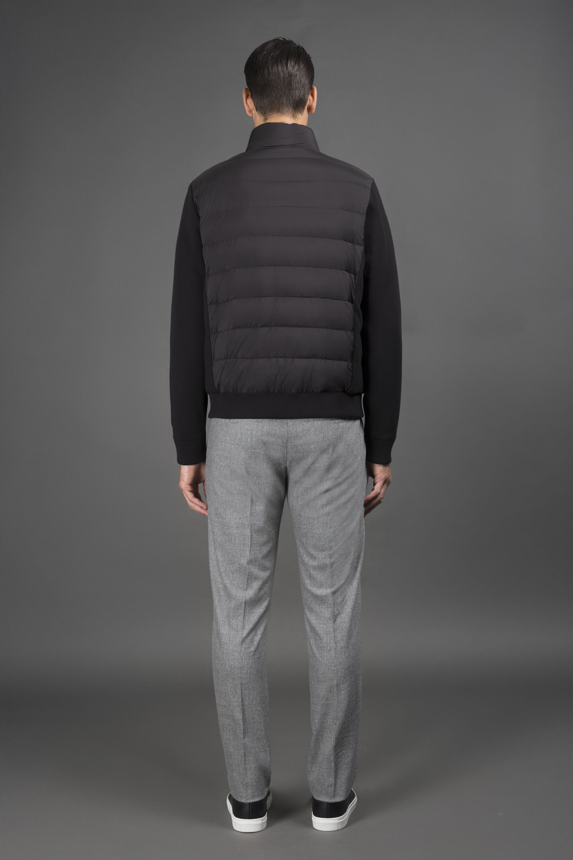 LANZI-S3Z（NERO）：イタリアで生まれた、ラグジュアリ ボンバー