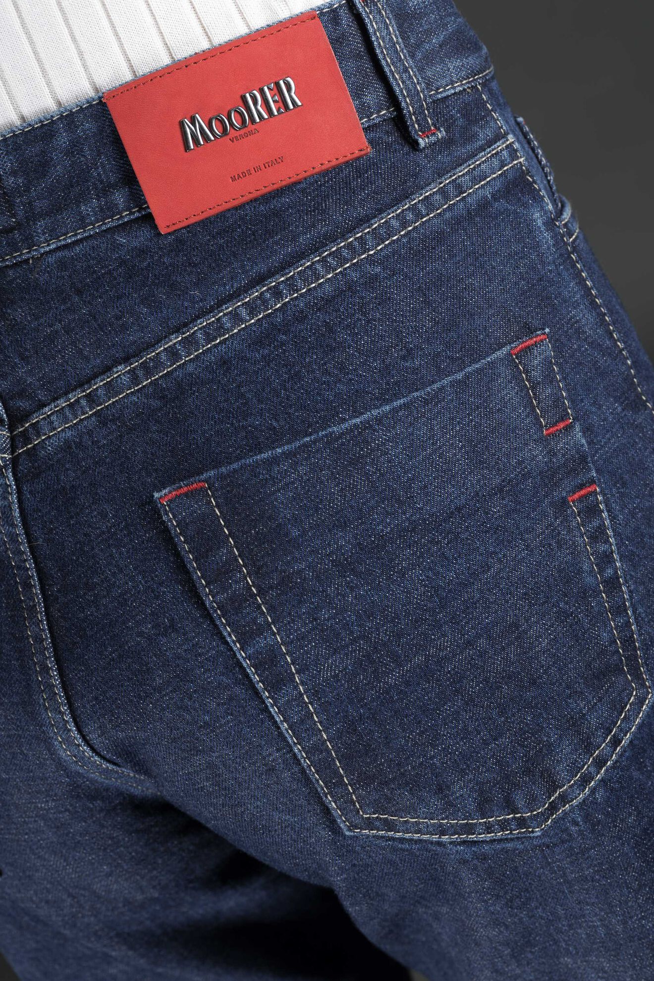 Moorer SANSA-140 青い