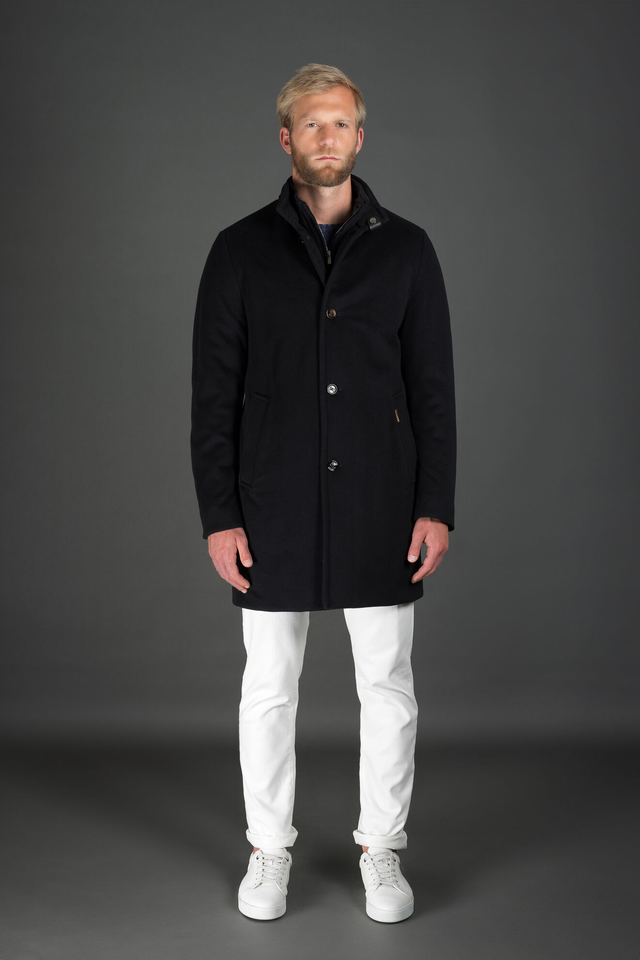 Moorer BOND-FUR-LE NAVY