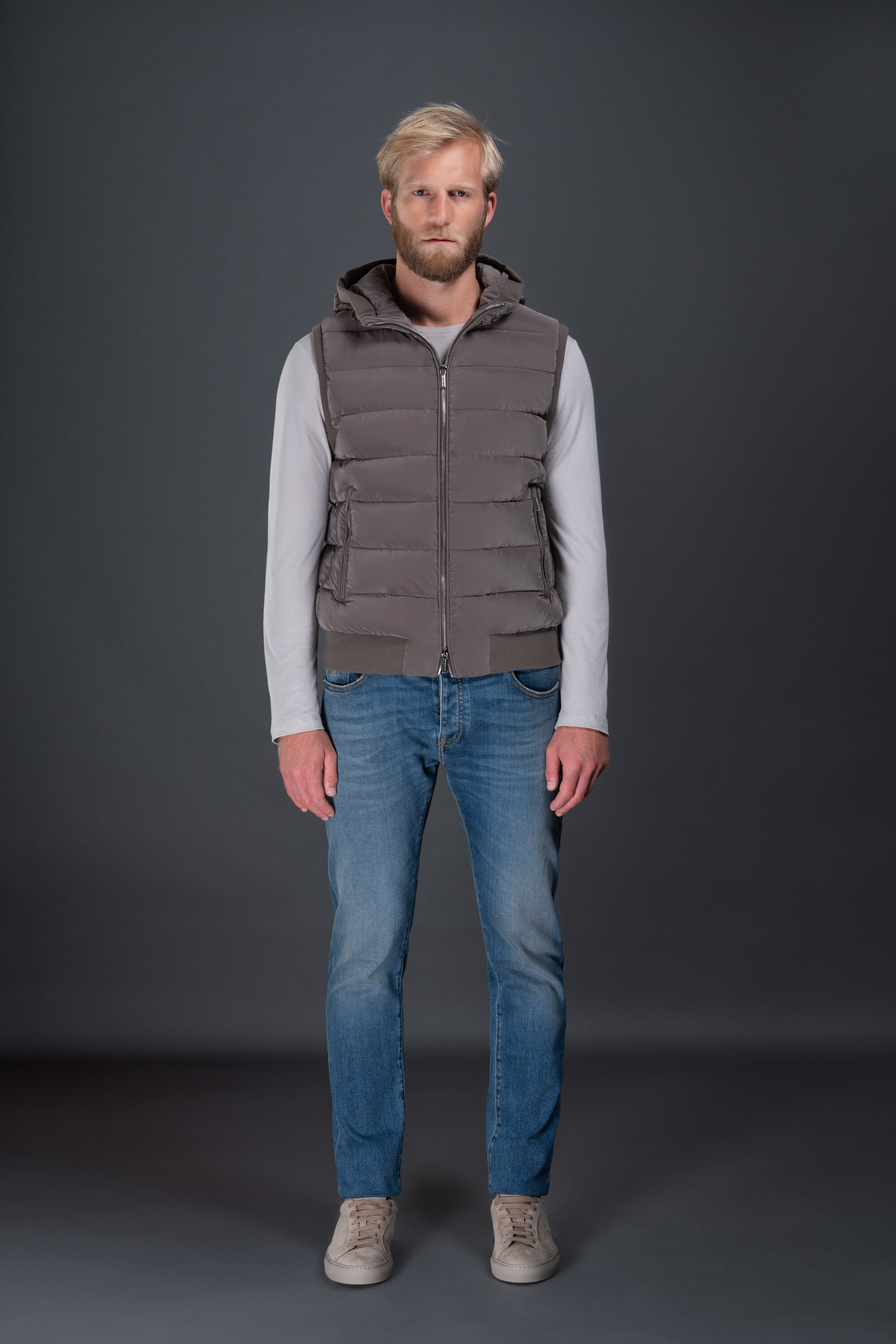 VERMEER-OS（MILITARE）：イタリアで生まれた、ラグジュアリ