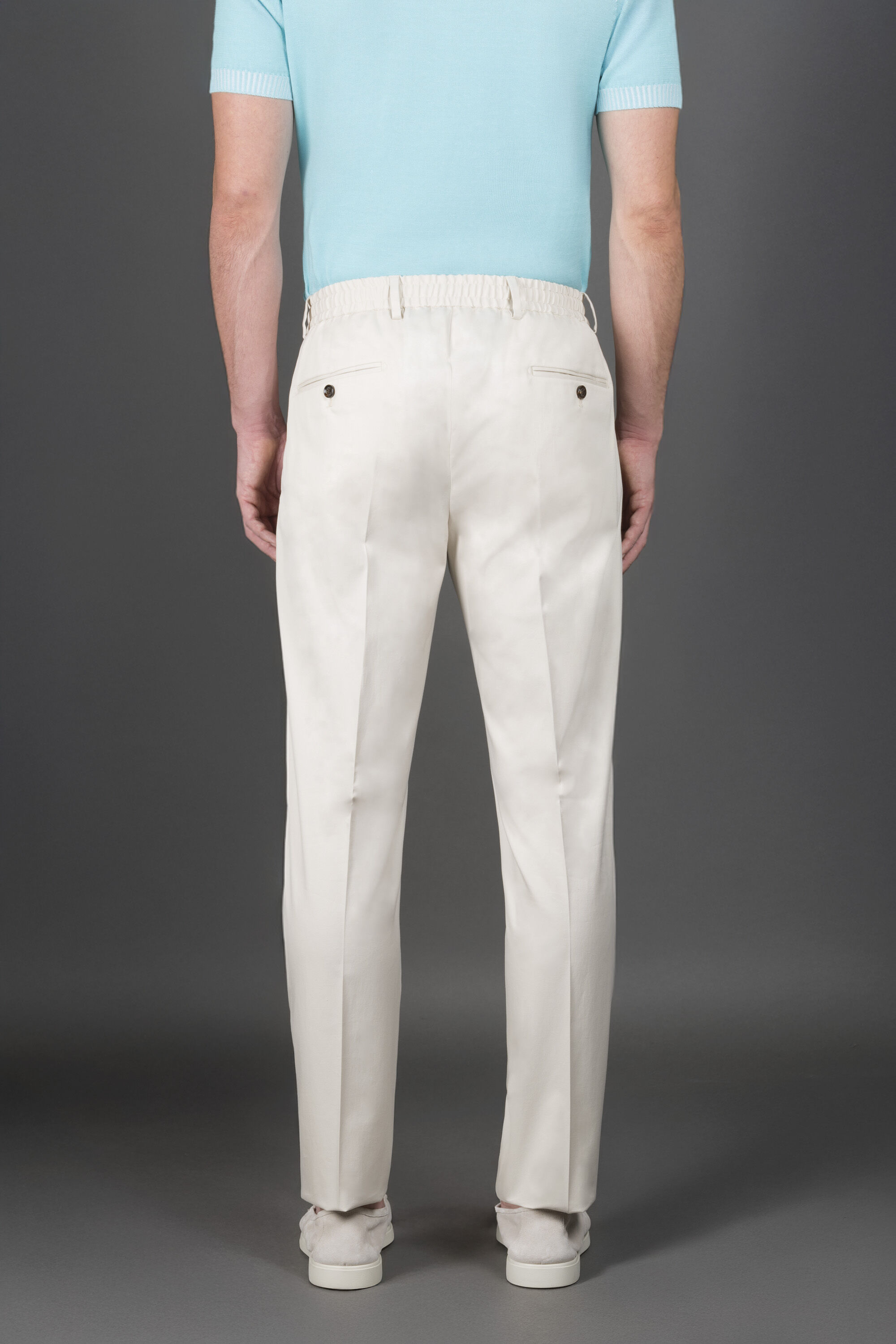 [MooRER] ムーレー /ANTON-SIB ANTON-SIB（BEACH SAND）：イタリアで生まれた、ラグジュアリ