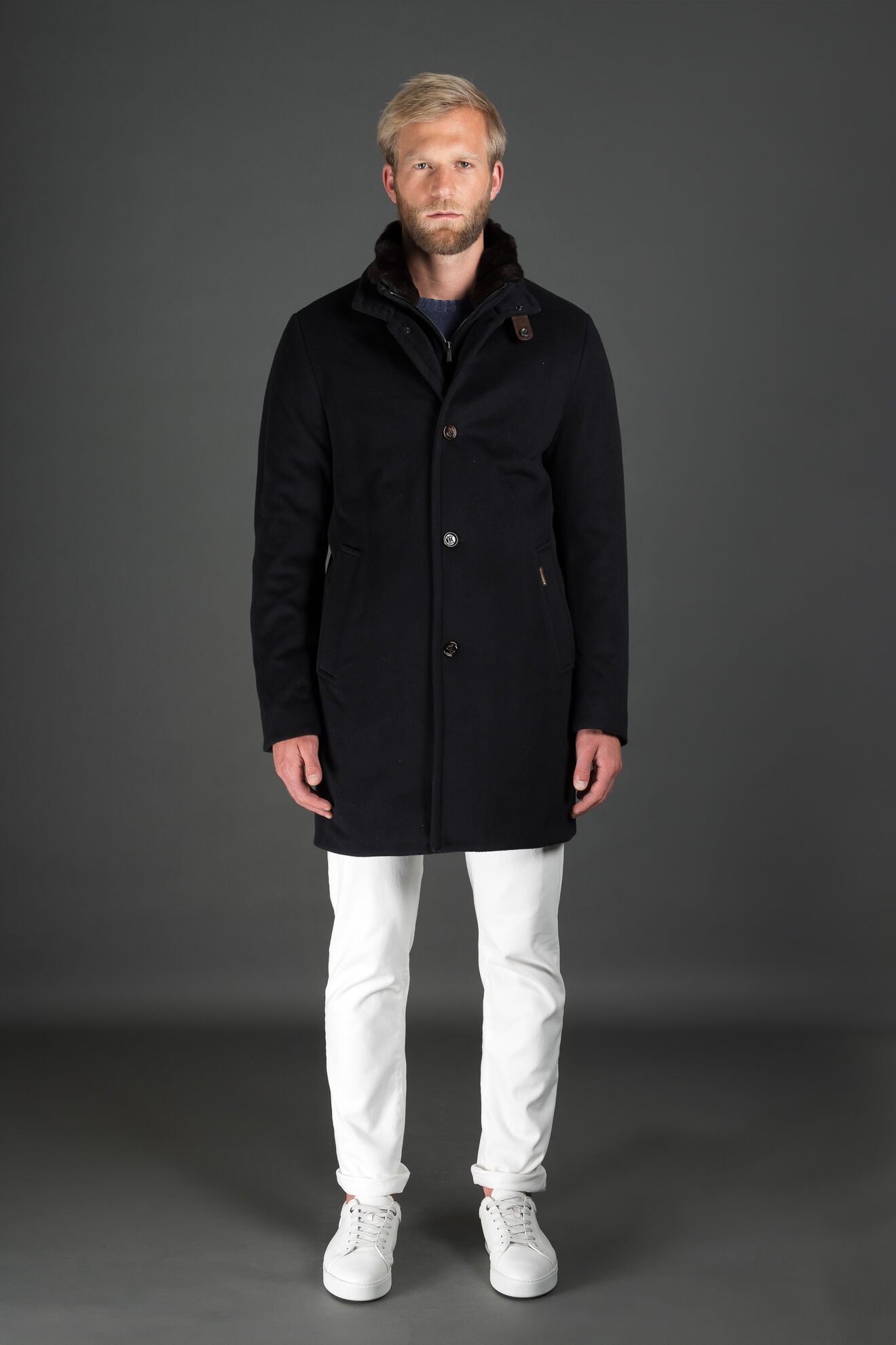 Moorer BOND-FUR-LE NAVY