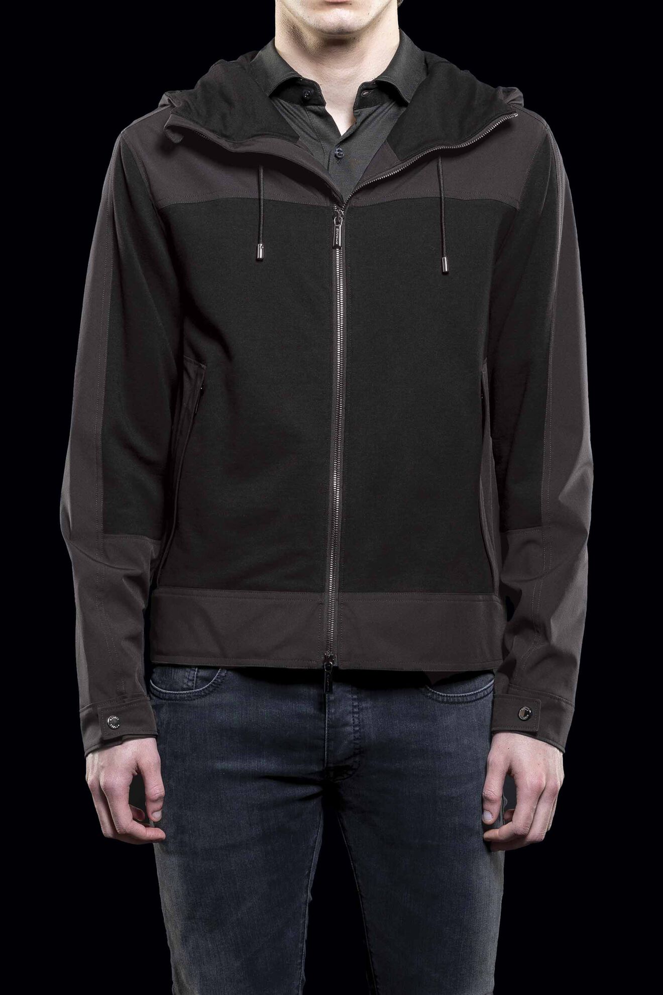 Moorer ISOZAKI-KNF ASFALTO