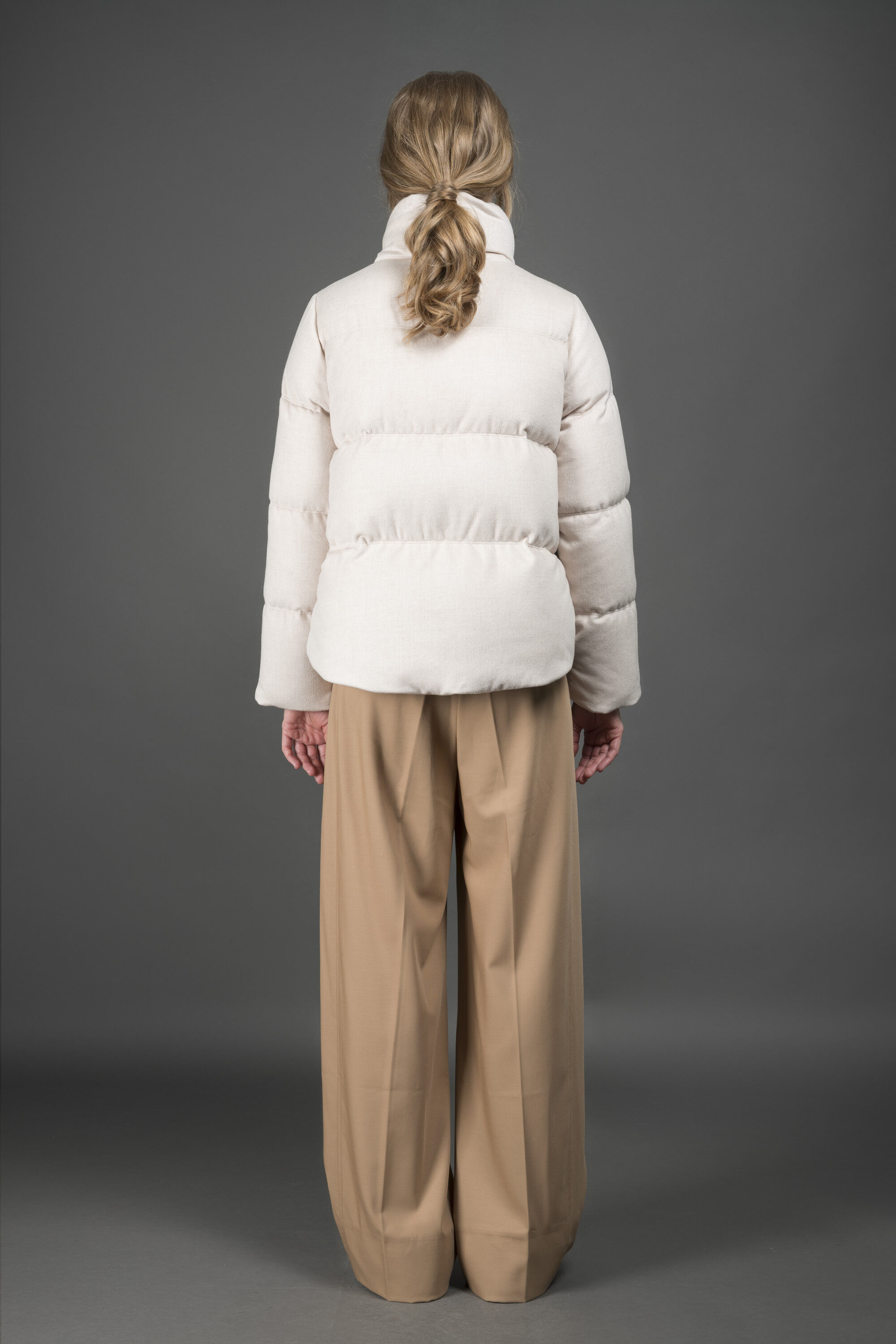 [MooRER] ムーレー /RAVI-LS9 RAVI-LS9（MANDORLA）：イタリアで生まれた、ラグジュアリ