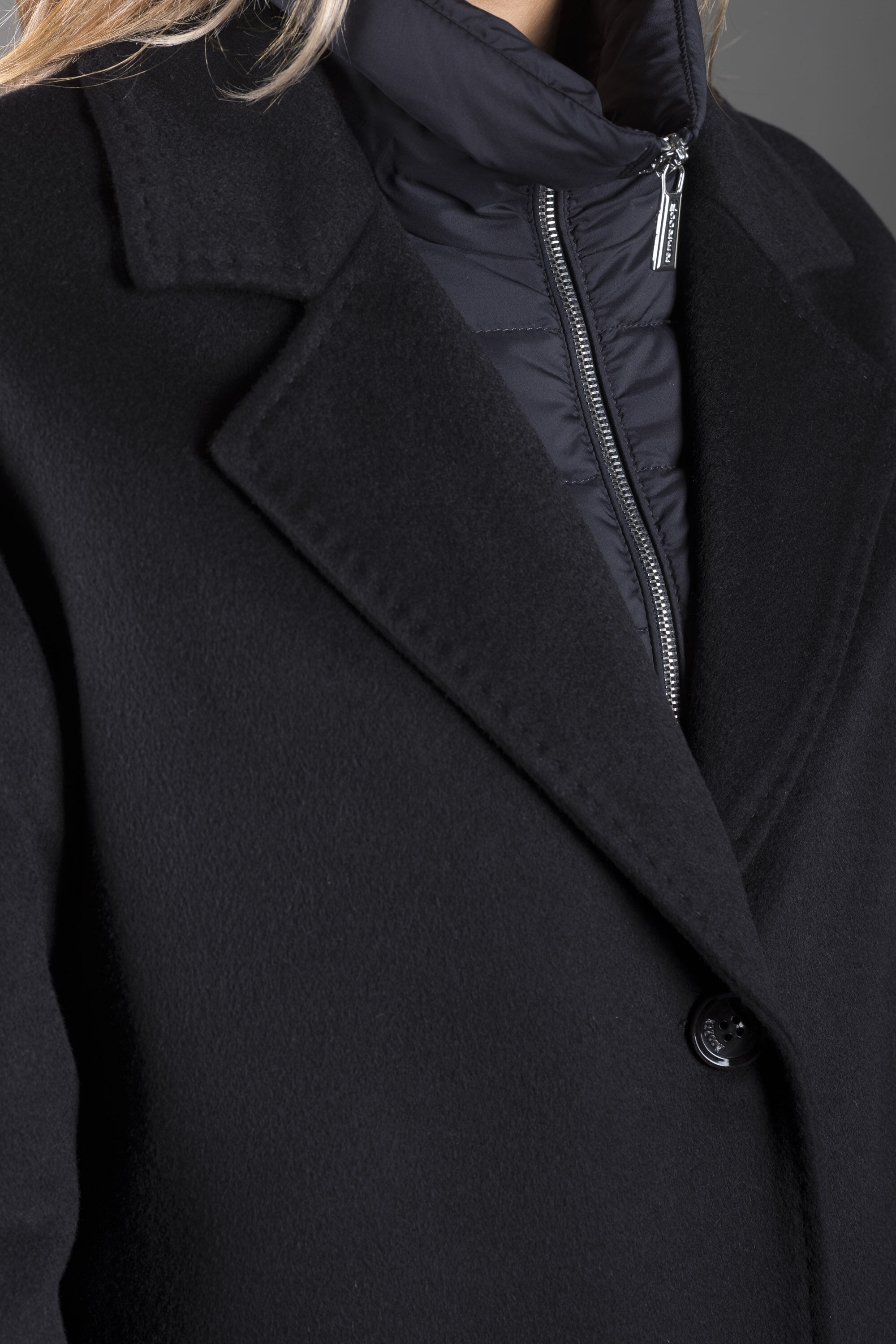 BREANNA-LE in NAVYBLU: Luxury Italian Coats for Women | MooRER® BREANNA-LE in NAVYBLU: Luxury Italian Coats for Women | MooRER®