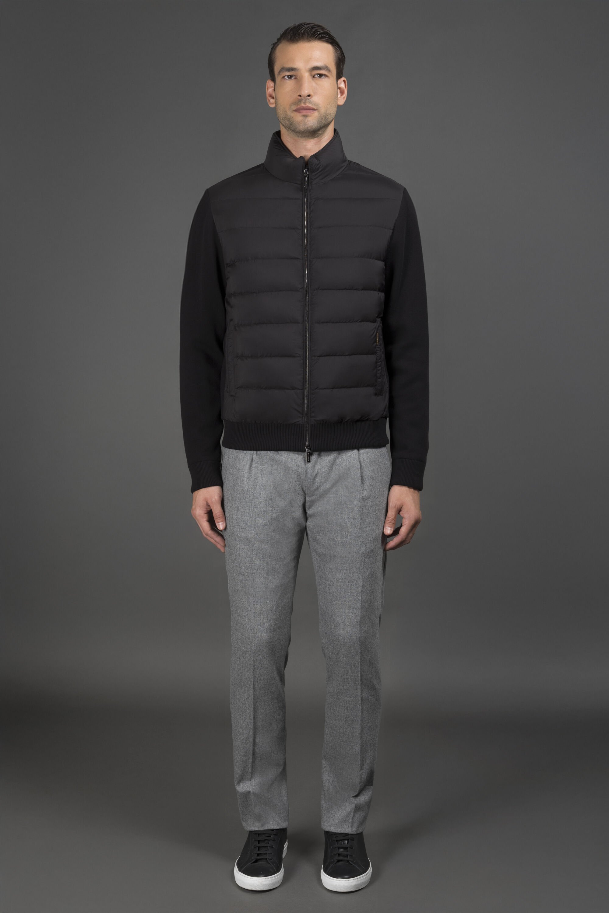 美品、MORESCHI CRAIG-KN（PERLA）：イタリアで生まれた、ラグジュアリ ジャケット